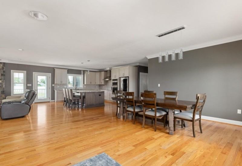 103 Derrynan Ct - Photo 3 of 19