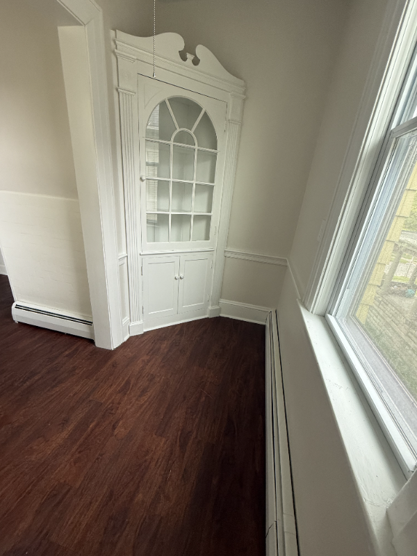 312 Laurens St #2B - Photo 3 of 8