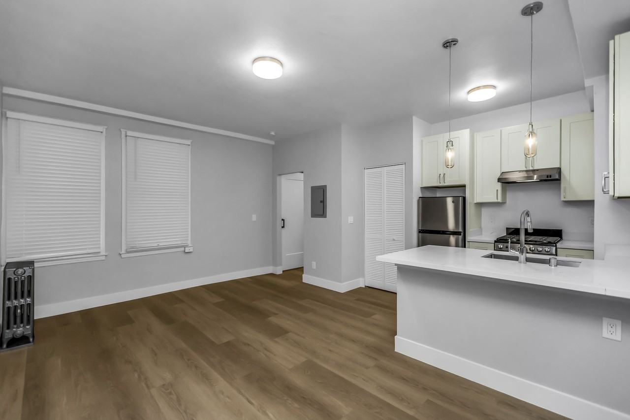 1835 Vallejo - Photo 4 of 50