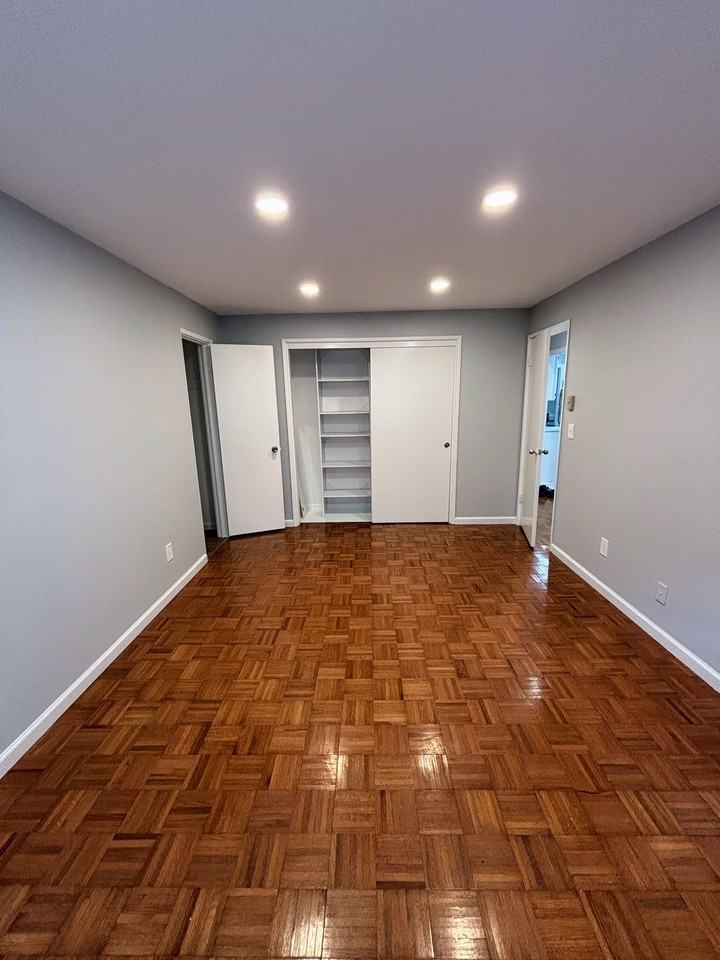 164 Kennedy Dr #164 - Photo 4 of 12
