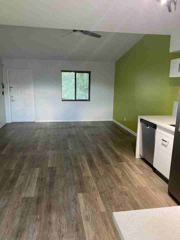 815 Victoria Drive #209 - Photo 4 of 13