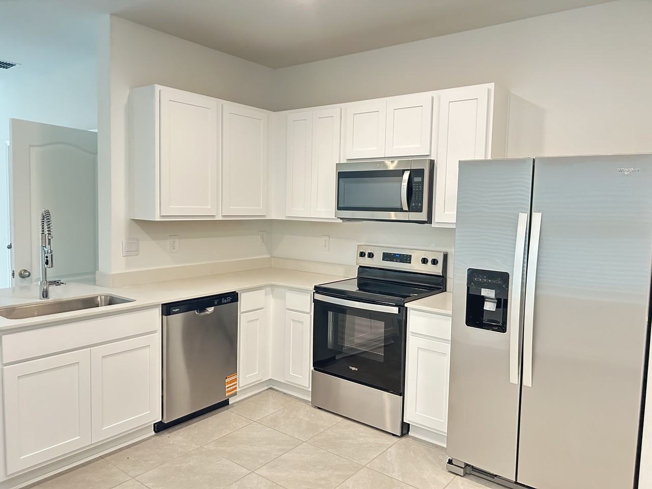 84 Playa De Luna Ln #84 - Photo 4 of 23