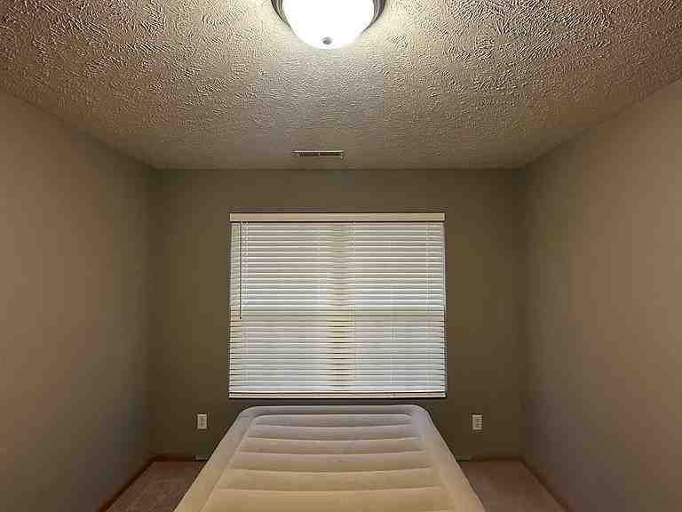 5576 Bastian Blvd #5576 - Photo 3 of 9