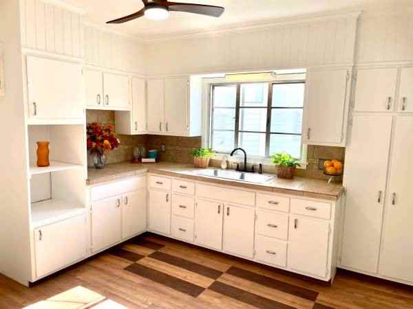 537 Morgan St #537 - Photo 3 of 29