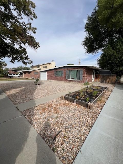 1524 W Dupont Ave #NA - Photo 2 of 18