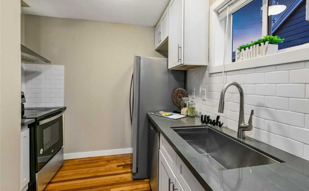 5606 25th Ave Sw #A - Photo 7 of 13