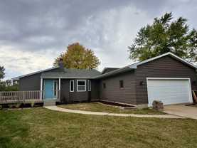 1019 Primrose Ln - Photo 1 of 1