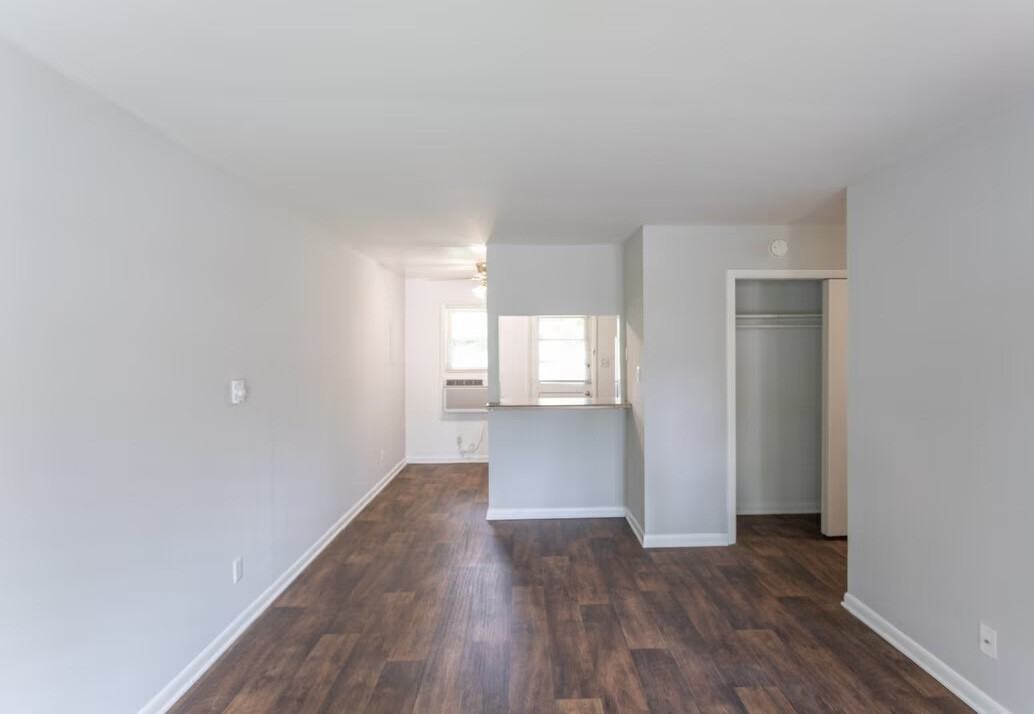 Poplar Village - Photo 4 of 25