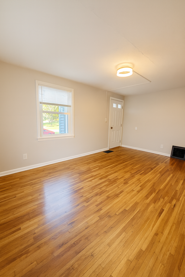 509 Millbrook Rd - Photo 2 of 17