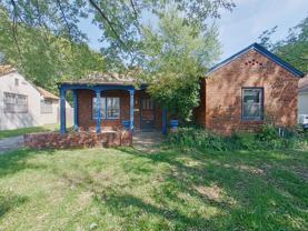 122 S Glendale St - Photo 1 of 1