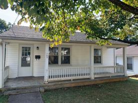 704 Mansfield Ave - Photo 1 of 1