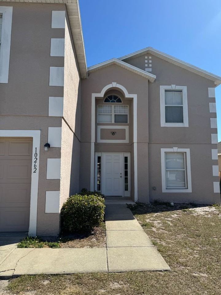 10262 Laxton St - Photo 2 of 2