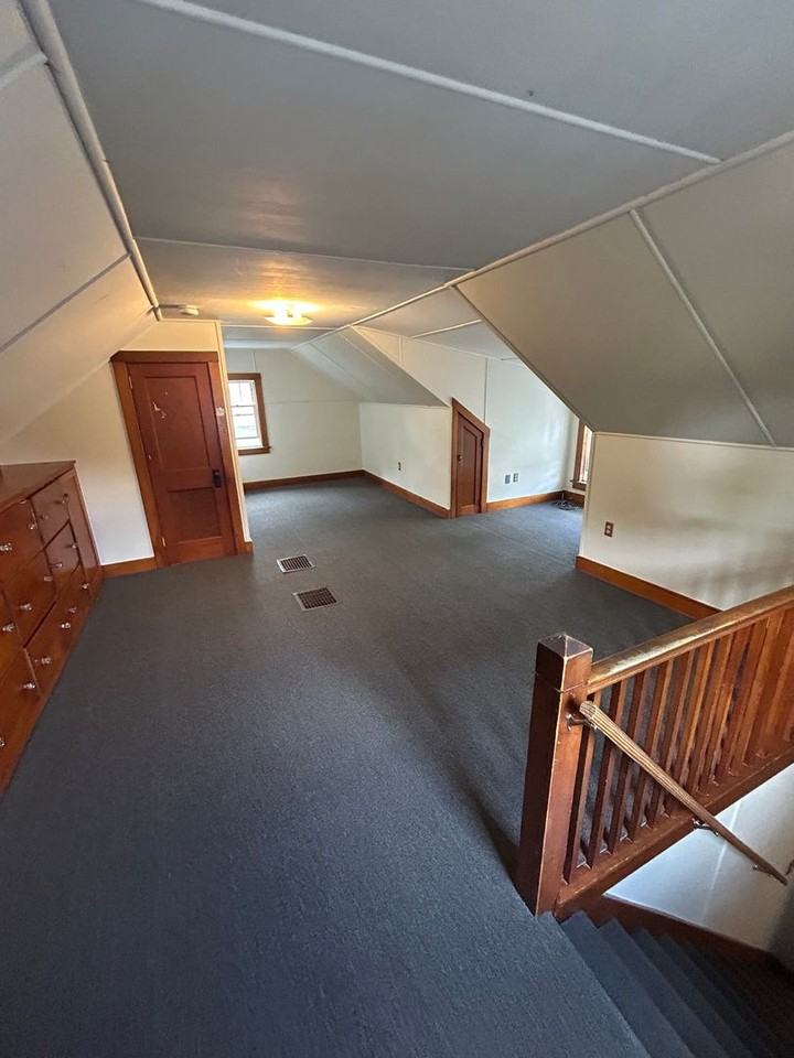 43 Isham St - Photo 3 of 9