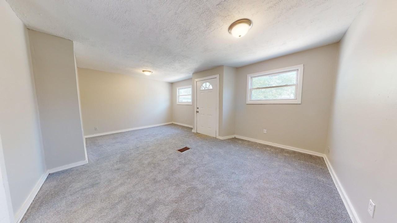 4203 Howlett Ave - Photo 7 of 50