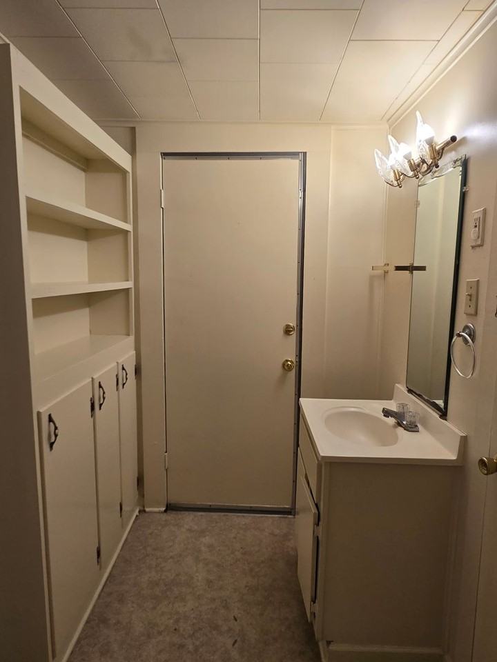 1014 South St - Photo 5 of 9