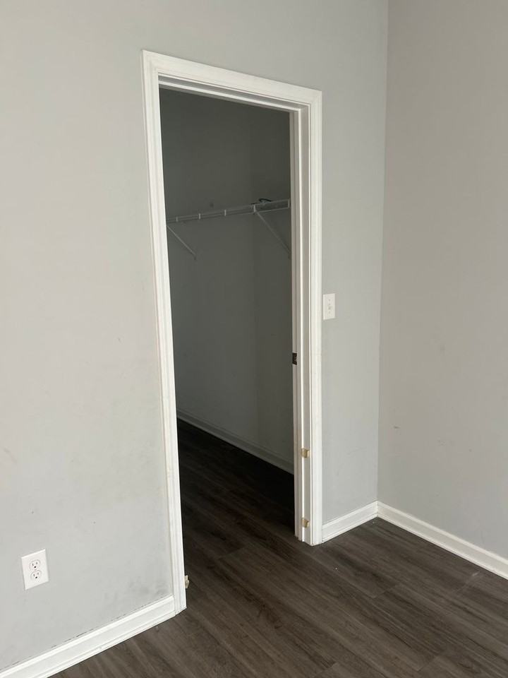 311 Cleveland St #1 - Photo 3 of 22