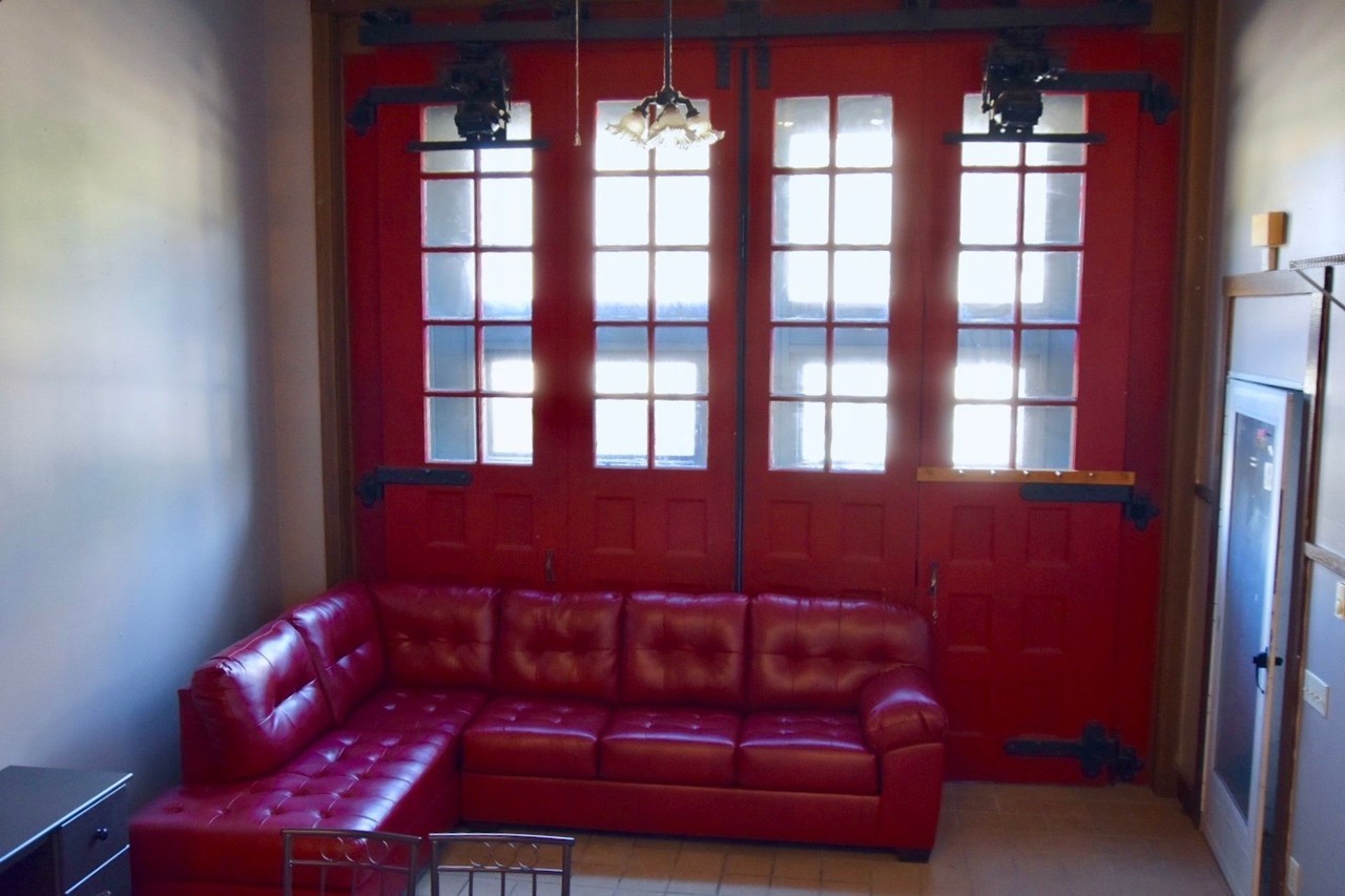 Firehouse - Photo 2 of 12