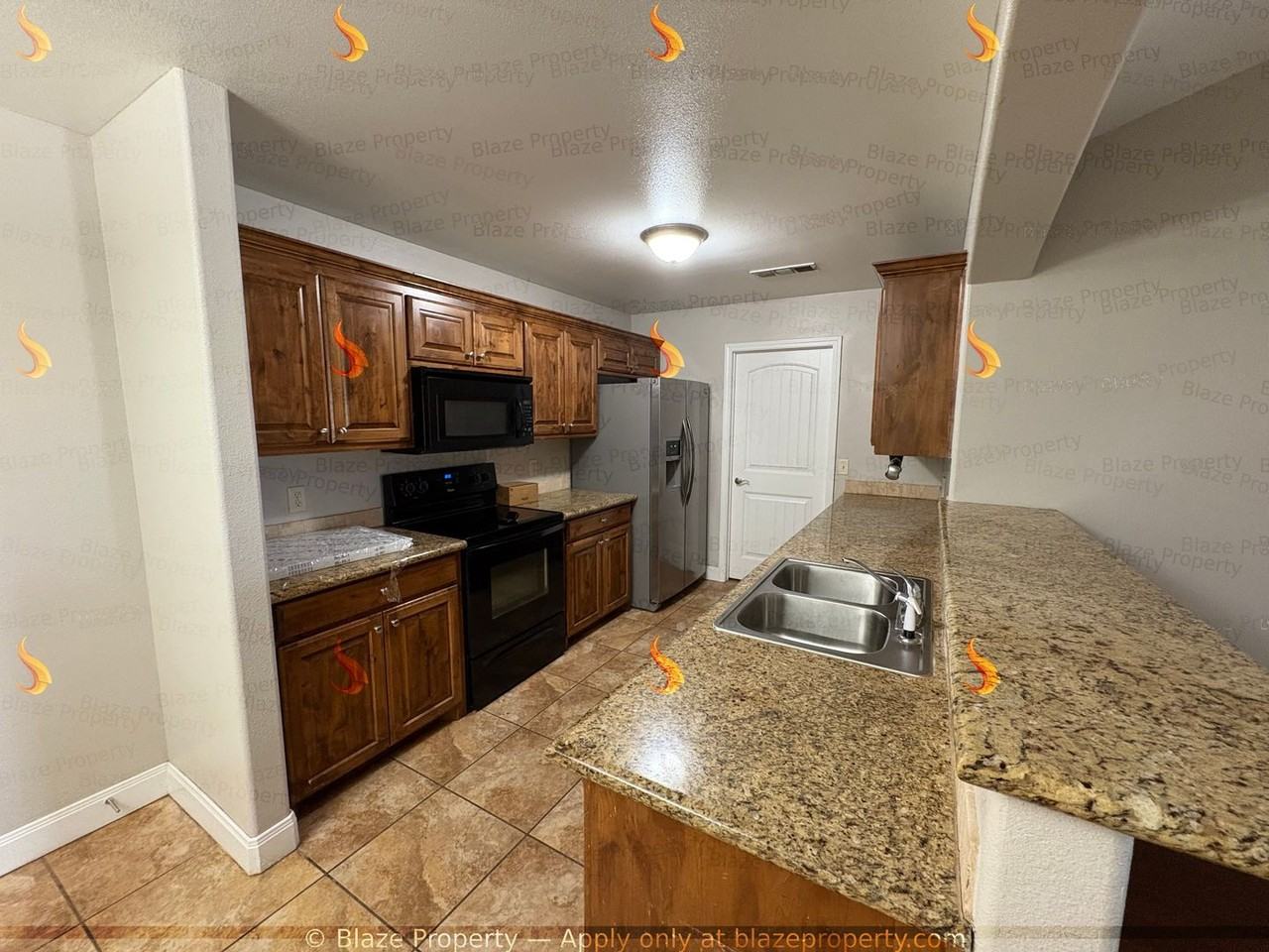 7901 Knoxville Dr - Photo 6 of 22