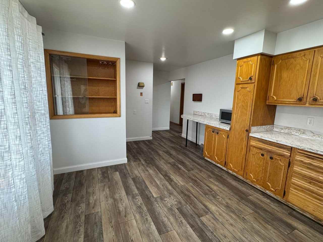 609 N 29th St - Photo 6 of 26