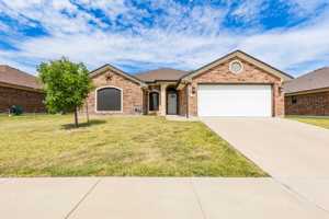 featured image of 2807 Natural Ln