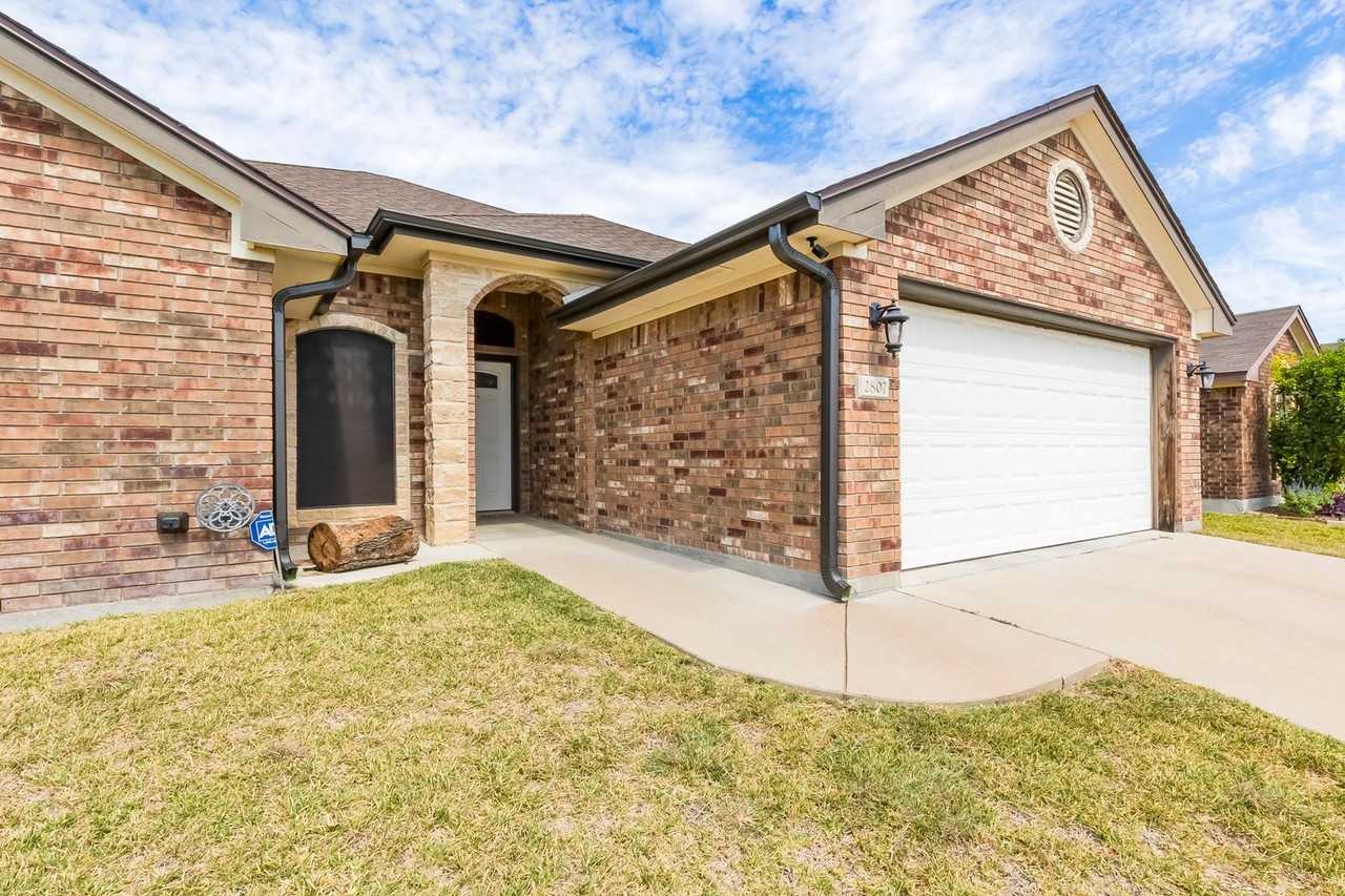 2807 Natural Ln - Photo 4 of 35