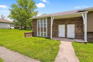 featured image of 1304 Essex Ct
