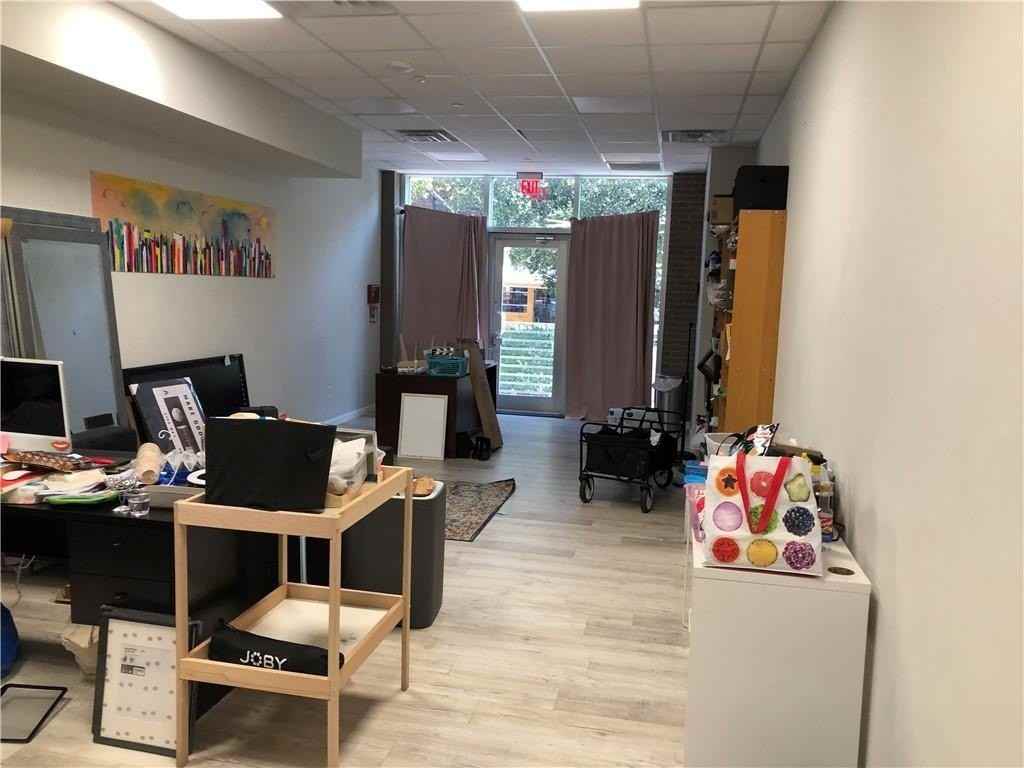 3588 Nostrand Ave - Photo 7 of 31