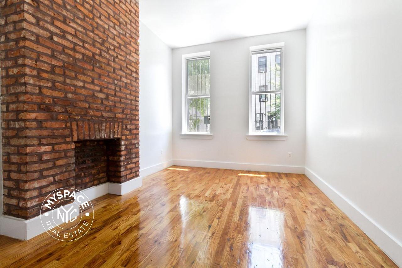 291 Jefferson St #1R - Photo 4 of 9