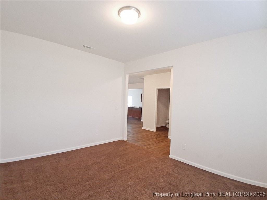 142 Planters Ln - Photo 7 of 34