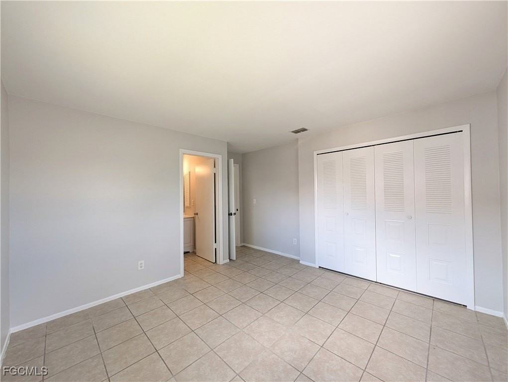 427 Ne Pine Island Ln Apt 1 #1 - Photo 5 of 12