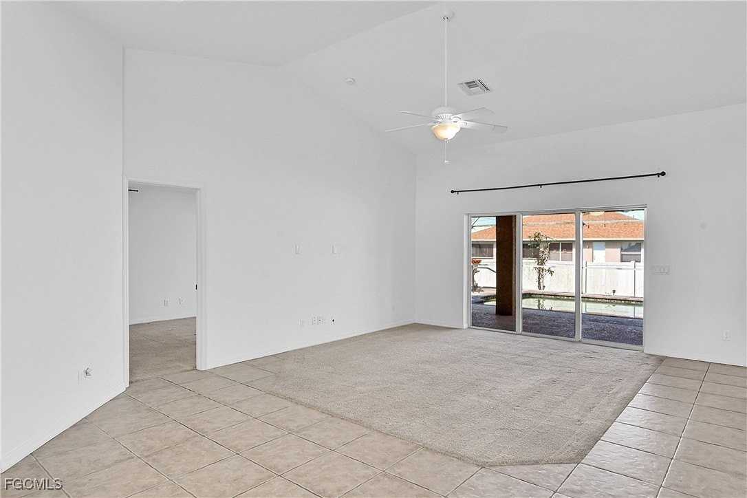 16 Nw 12th Pl - Photo 7 of 38