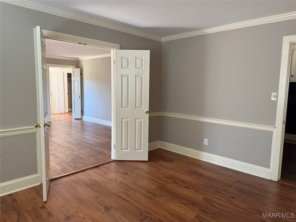 2915 Canterbury Ct - Photo 7 of 21