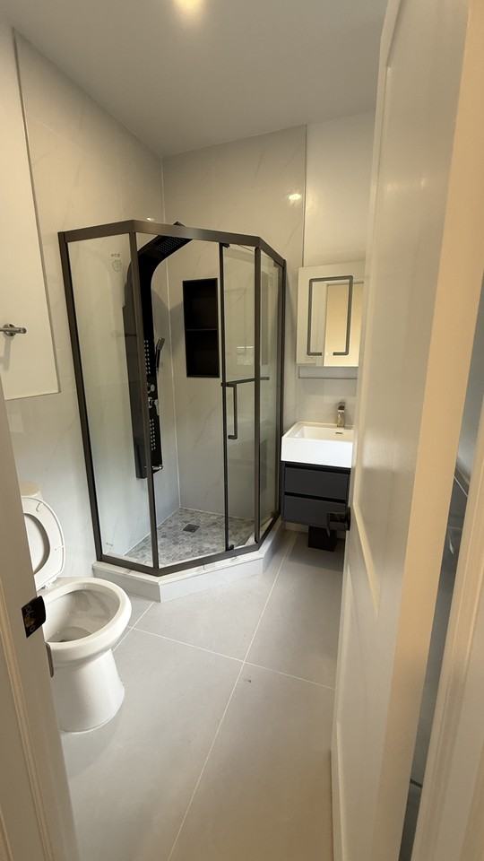 Cecil St & Huron St - Photo 2 of 15