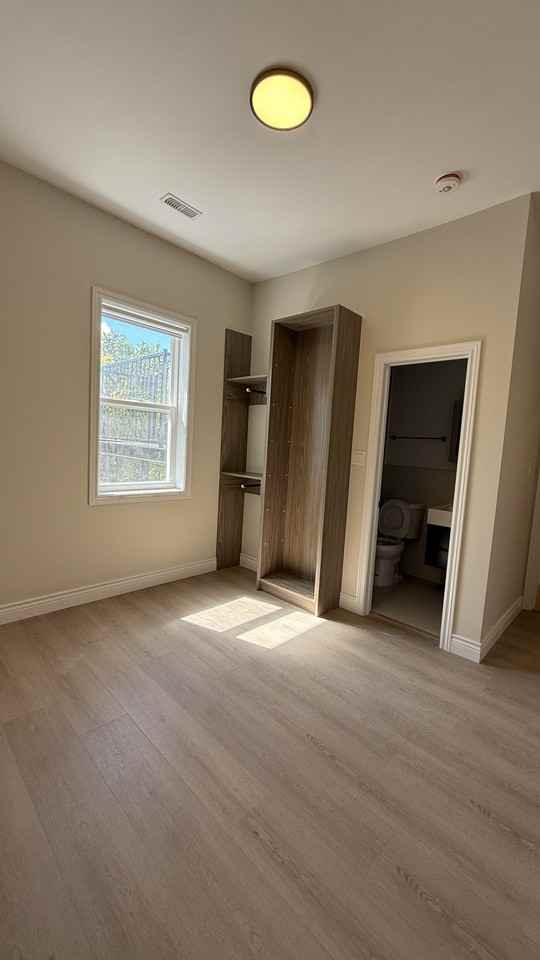 Cecil St & Huron St - Photo 5 of 15