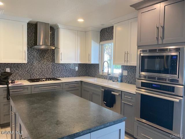 26265 Rainbow Glen Drive - Photo 3 of 8