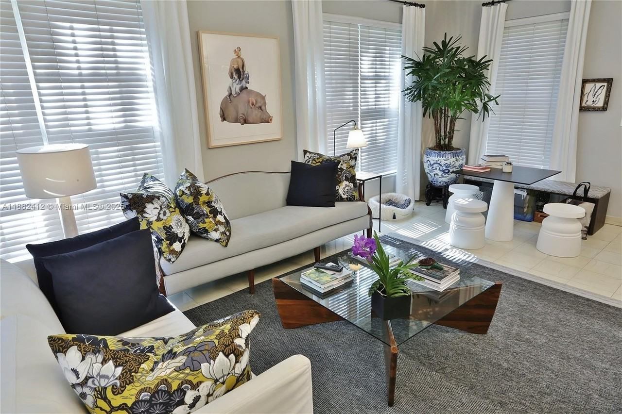 2828 Segovia St #1 - Photo 4 of 27