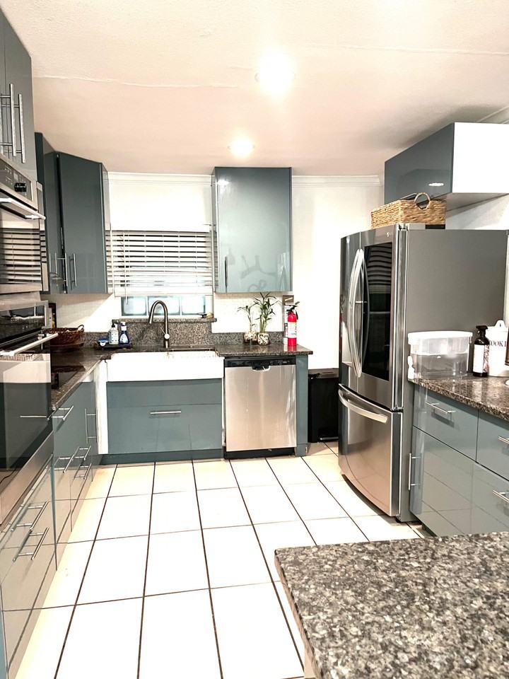 Briley Dr - Photo 6 of 17