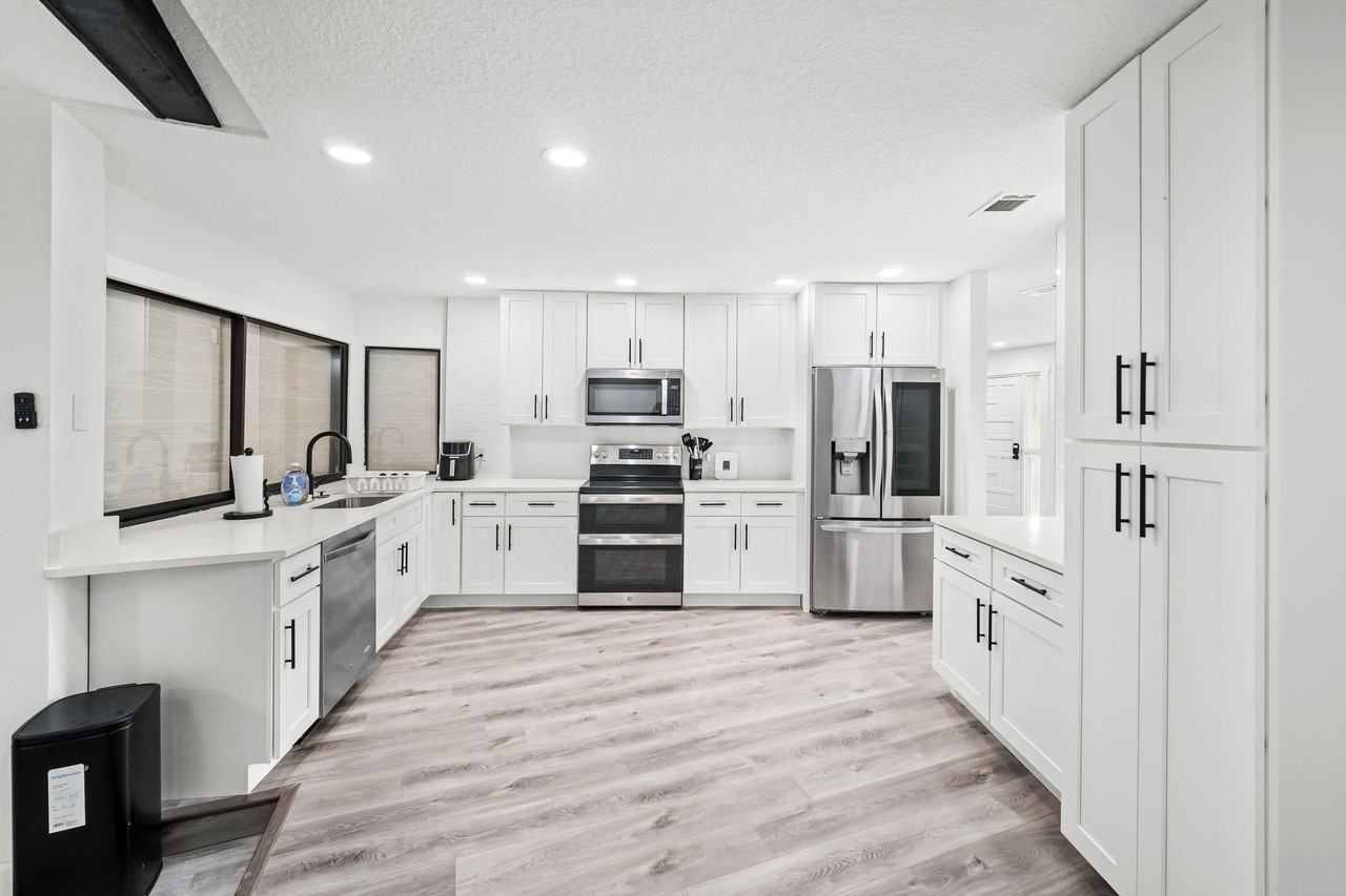 Fountain Gate Ln - Photo 5 of 20