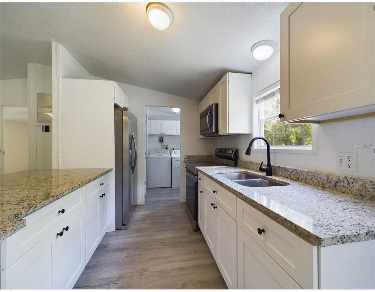 12250 Northwest 7th Place - Photo 7 of 23