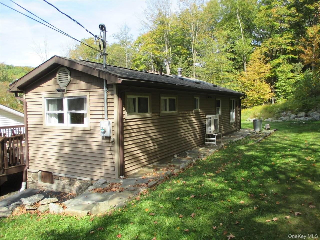 18 Ashlee Meadow Rd - Photo 3 of 19