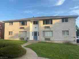 2000 Woodlawn Ave Nw Apt 2 #2 - Photo 1 of 1