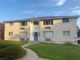 featured image of 2000 Woodlawn Ave Nw Apt 10 #10