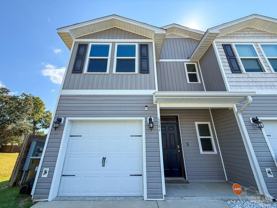 6084 Royal Port Ct - Photo 1 of 1