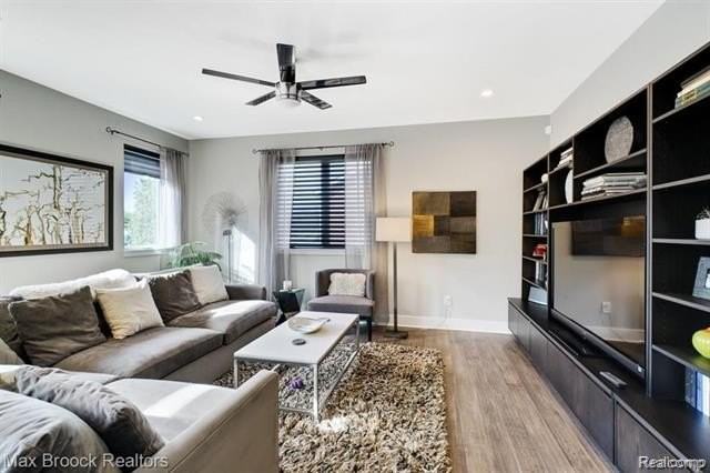 4227 W 14 Mile Rd - Photo 5 of 23