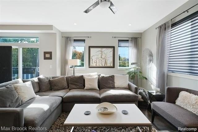 4227 W 14 Mile Rd - Photo 6 of 23