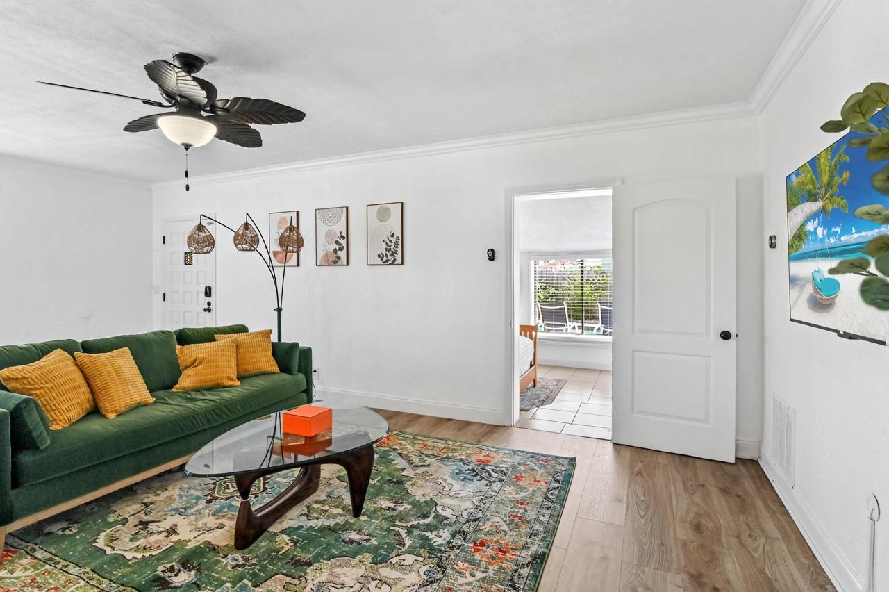 1032 W Jennings St - Photo 7 of 32