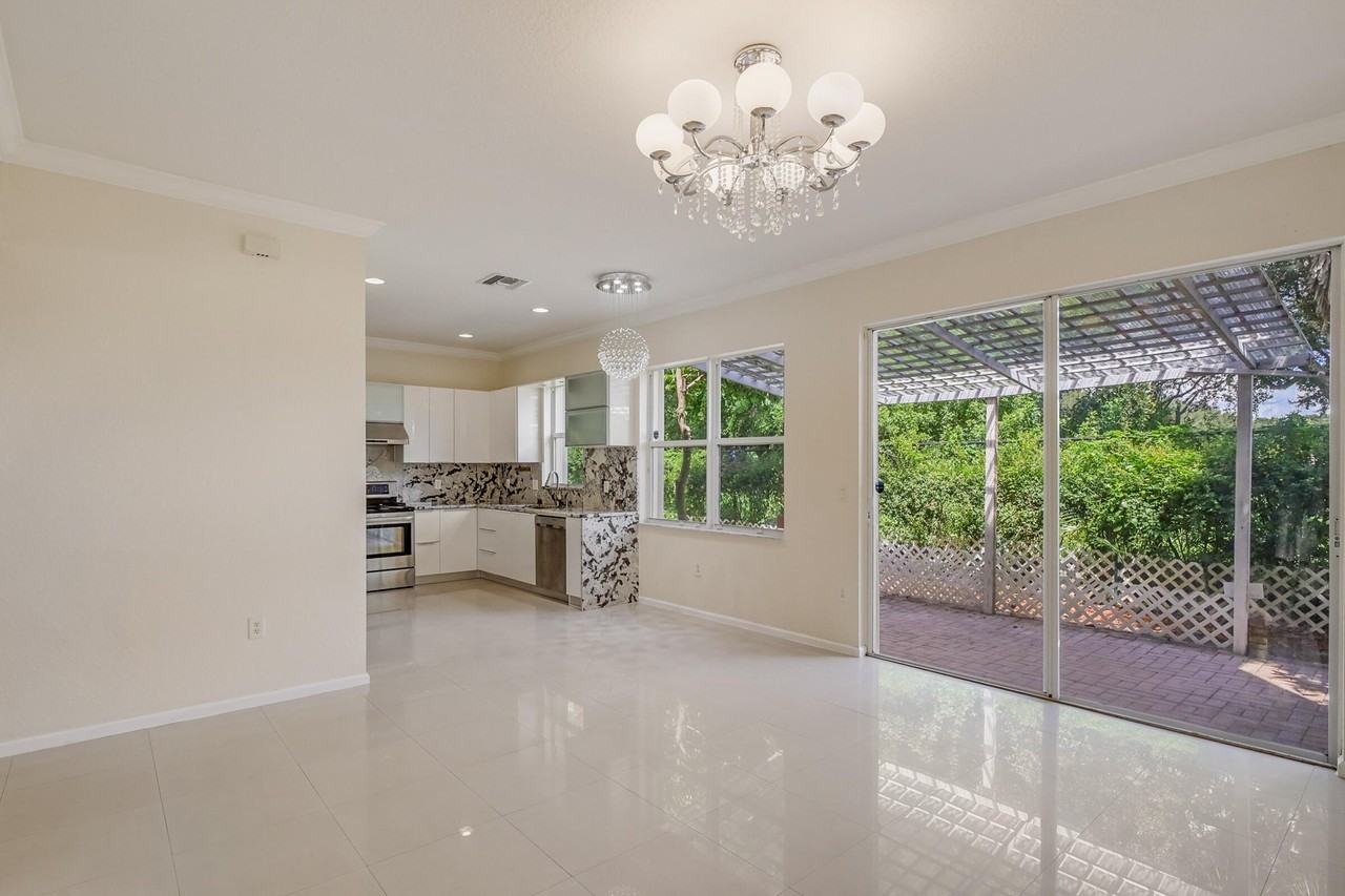 10208 White Water Lily Way - Photo 6 of 38