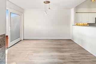 4297 Carpinteria Ave Apt 8 #8 - Photo 7 of 27