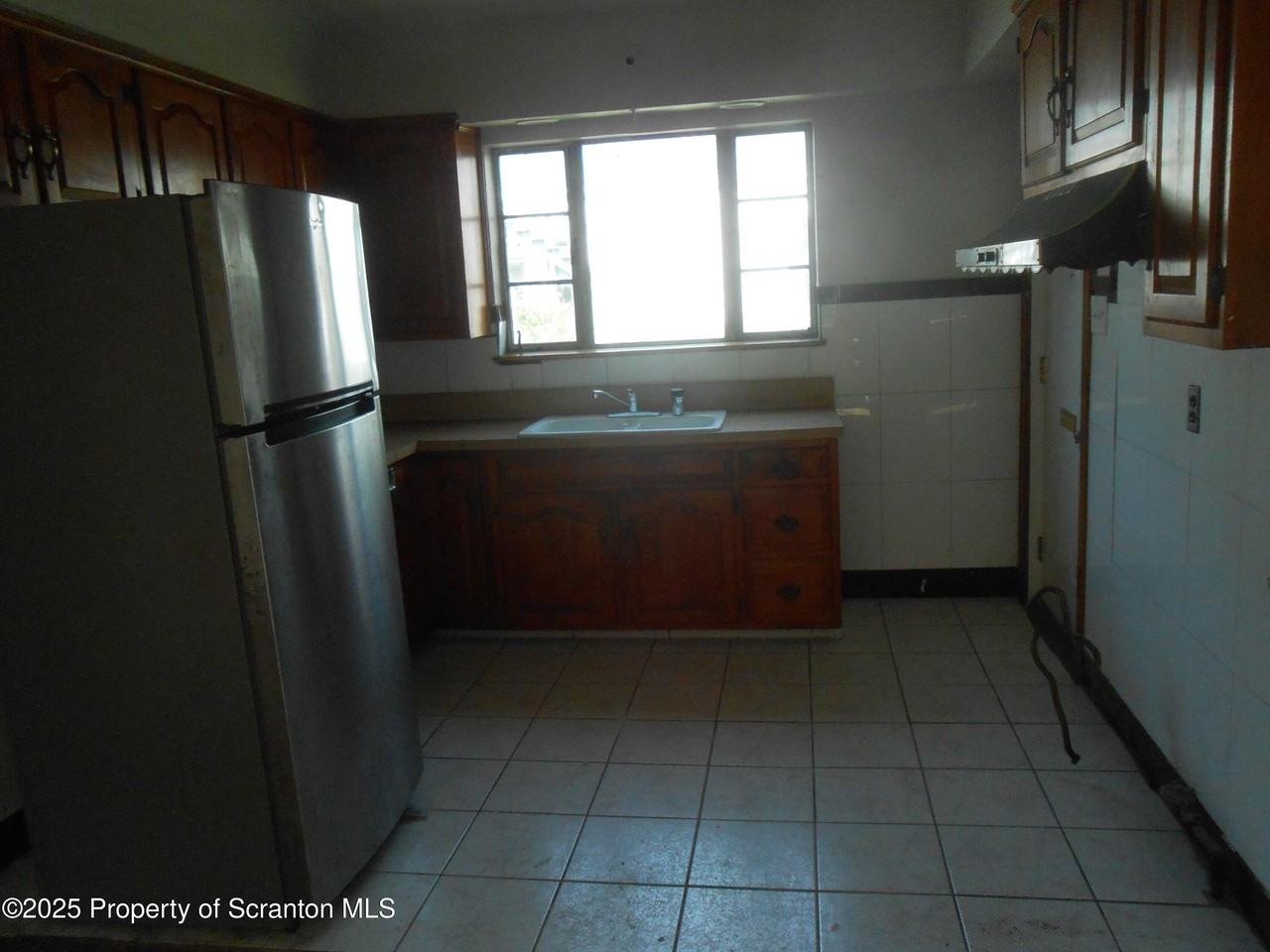 622 N Main Ave - Photo 2 of 14