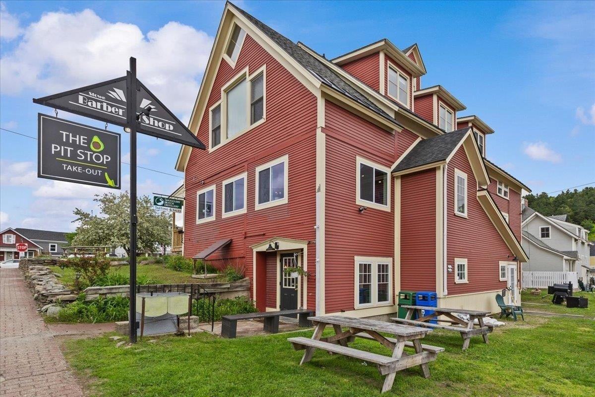 112 Main St - Photo 3 of 36